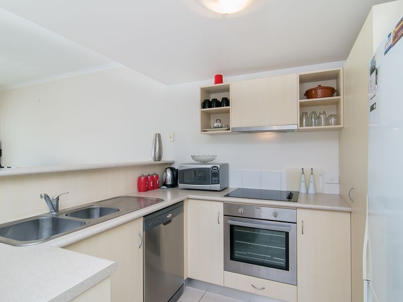 406/11-15 Charlekata Close, Freshwater QLD 4870