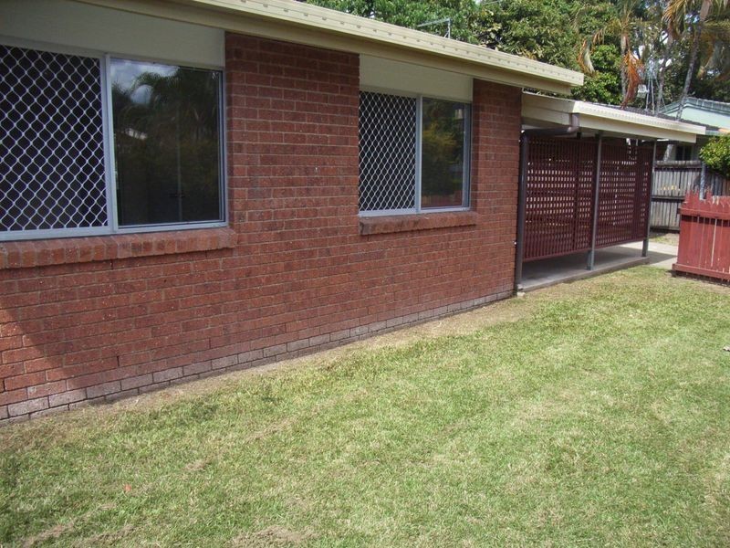 15 Frances Street, Mooroobool QLD 4870