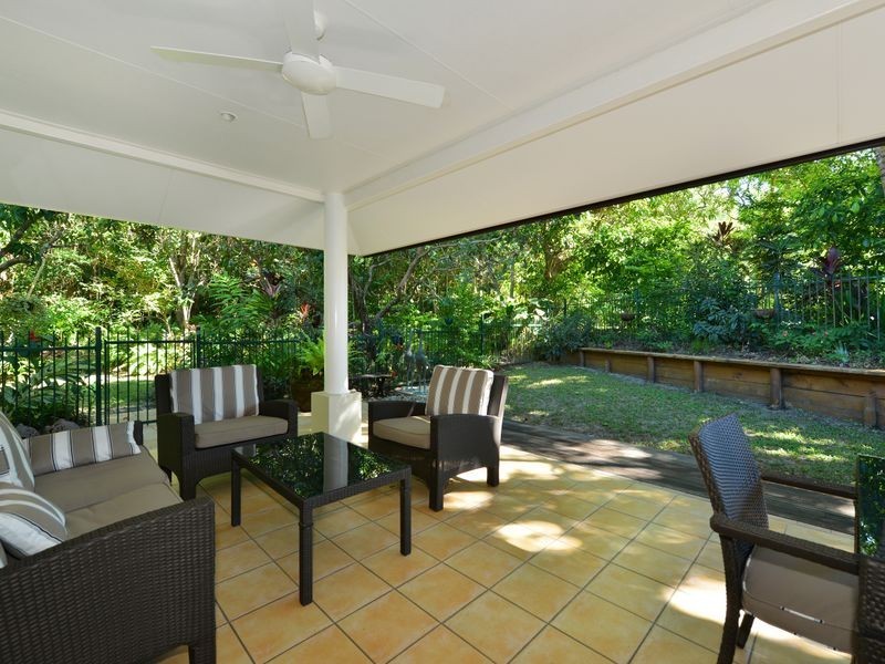 1/12 Murchison Street, Whitfield QLD 4870