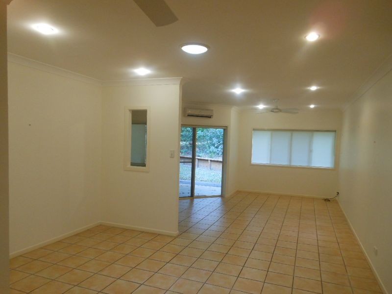1/12 Murchison Street, Whitfield QLD 4870