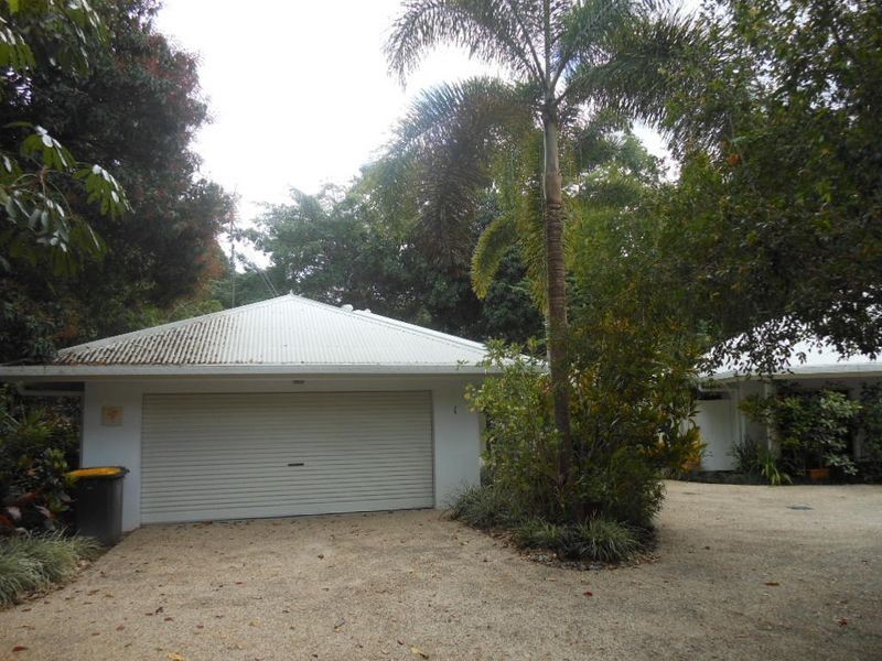 1/12 Murchison Street, Whitfield QLD 4870