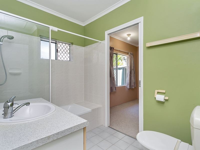 3/7 Grantala Street, Manoora QLD 4870