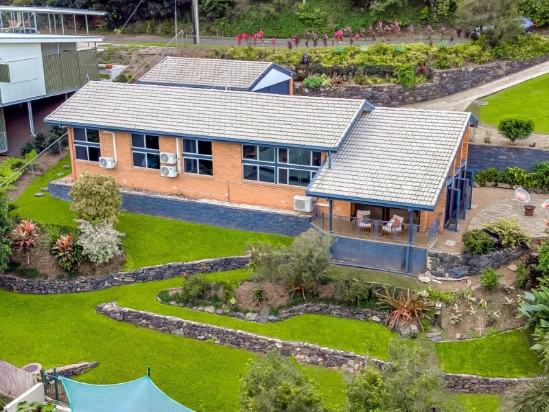 87-89 Nolan Street, Whitfield QLD 4870