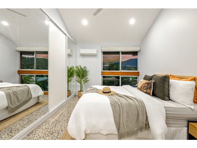 87-89 Nolan Street, Whitfield QLD 4870