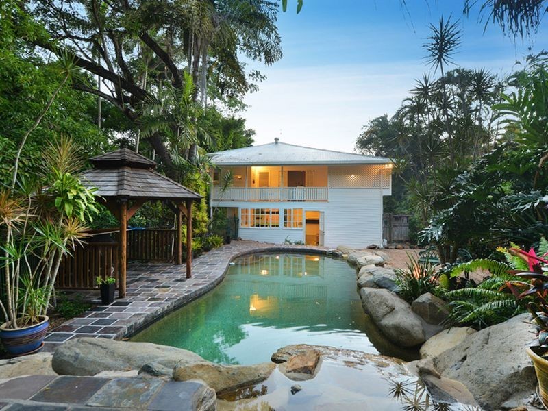 31 Bellevue Crescent, Edge Hill QLD 4870