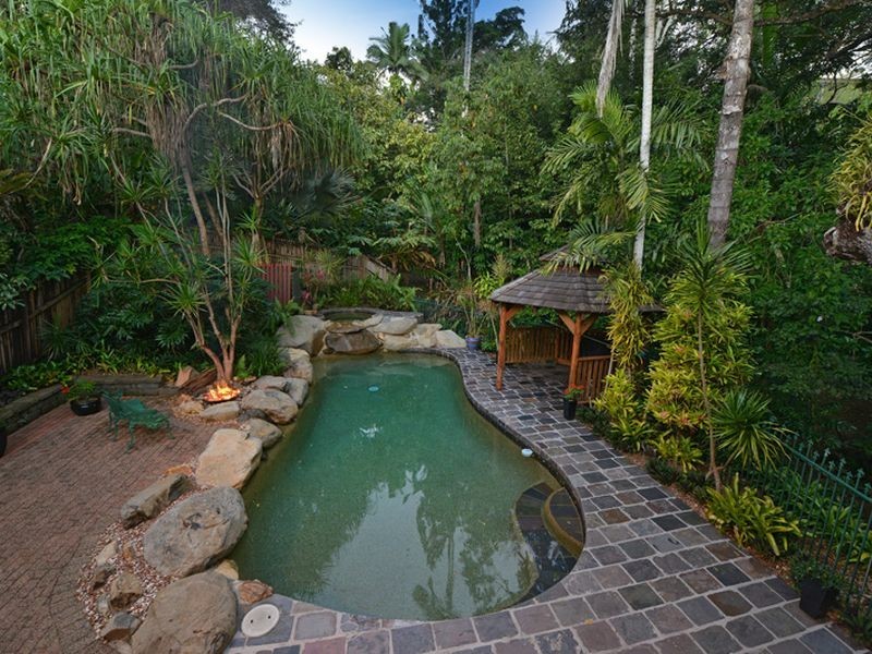 31 Bellevue Crescent, Edge Hill QLD 4870