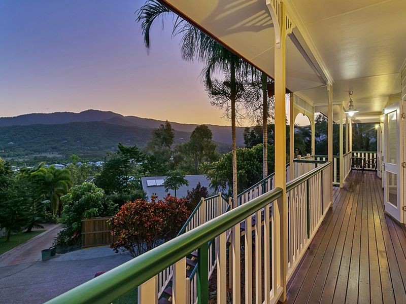 33 Lookout Terrace, Trinity Beach QLD 4879