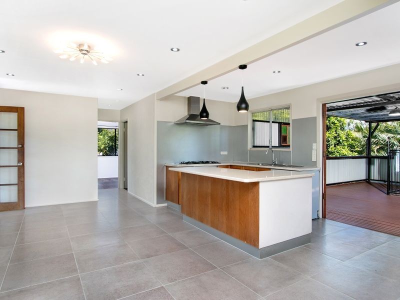 23 Christensen Street, Machans Beach QLD 4878