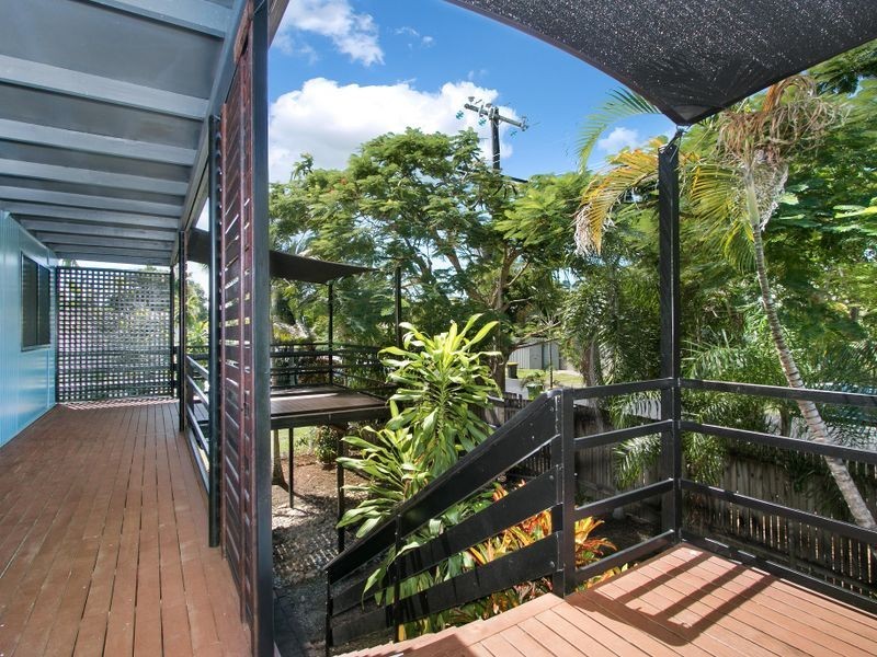 23 Christensen Street, Machans Beach QLD 4878