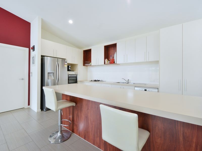 4 Moojeeba Way, Trinity Park QLD 4879