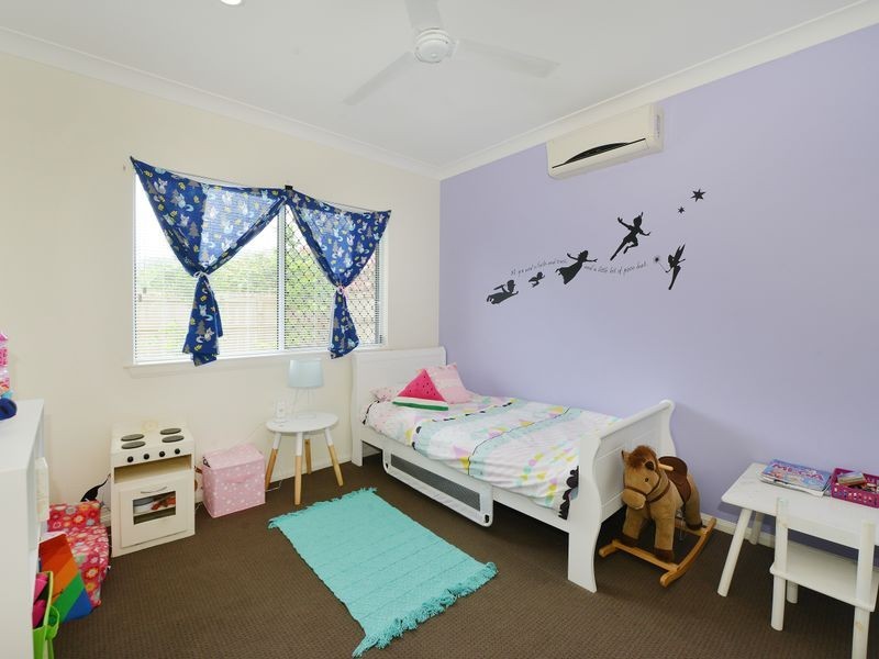4 Moojeeba Way, Trinity Park QLD 4879