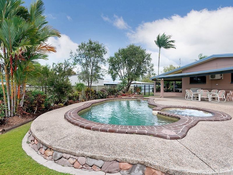 14 Coolabah Close, White Rock QLD 4868
