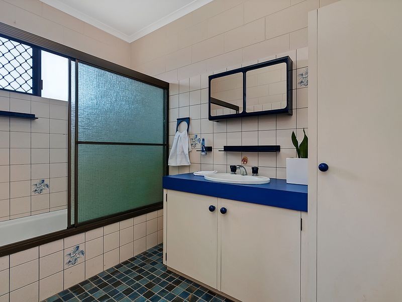 14 Coolabah Close, White Rock QLD 4868