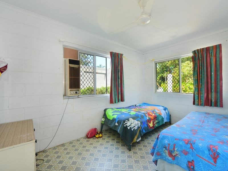 167 Greenslopes Street, Edge Hill QLD 4870