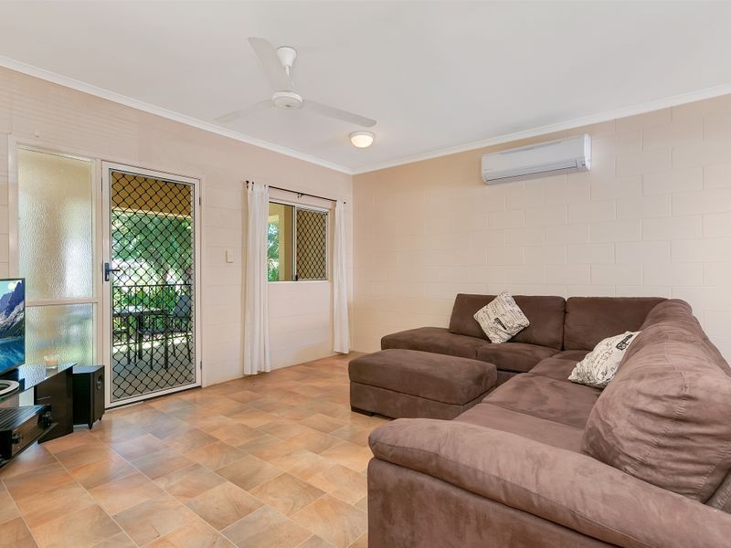 1/13-17 Oyster Court, Trinity Beach QLD 4879