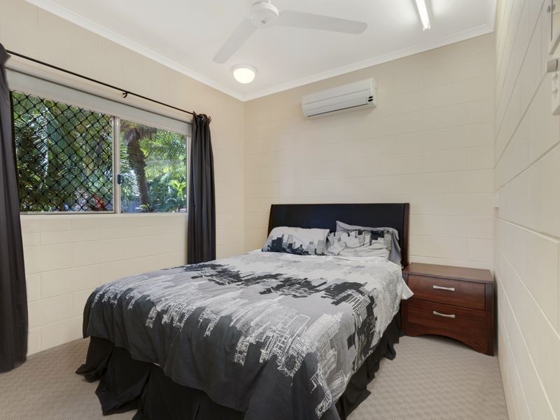 1/13-17 Oyster Court, Trinity Beach QLD 4879