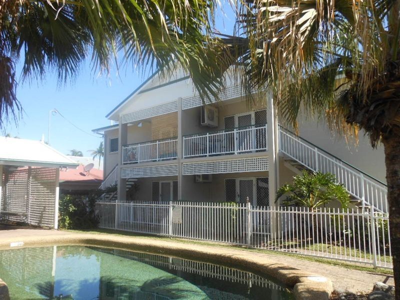 5/18 Rose Street, Westcourt QLD 4870