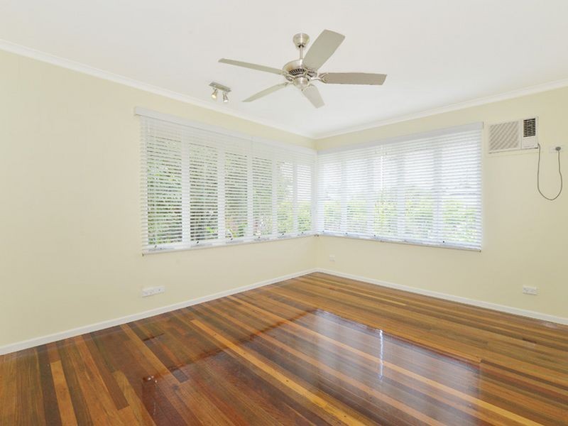 5 Connors Crescent, Edge Hill QLD 4870