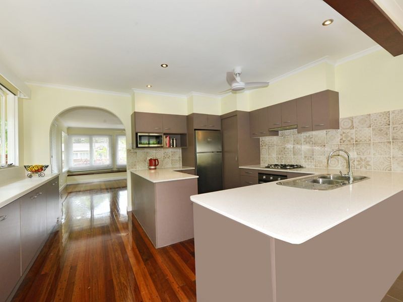 5 Connors Crescent, Edge Hill QLD 4870