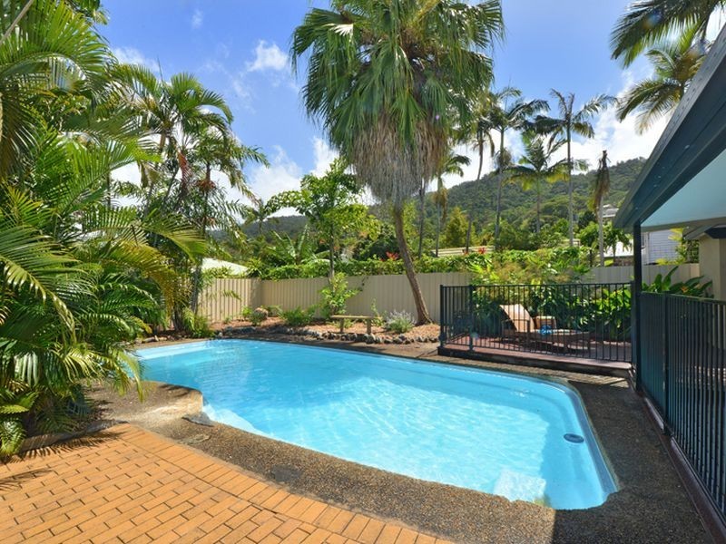 5 Connors Crescent, Edge Hill QLD 4870