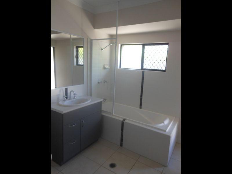 34 McEachan Street, Edmonton QLD 4869