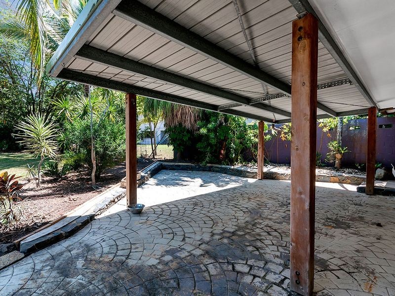 7 County Close, Smithfield QLD 4878