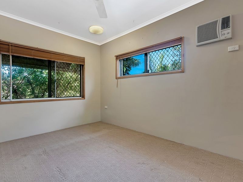 7 County Close, Smithfield QLD 4878