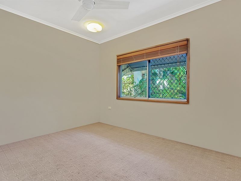 7 County Close, Smithfield QLD 4878