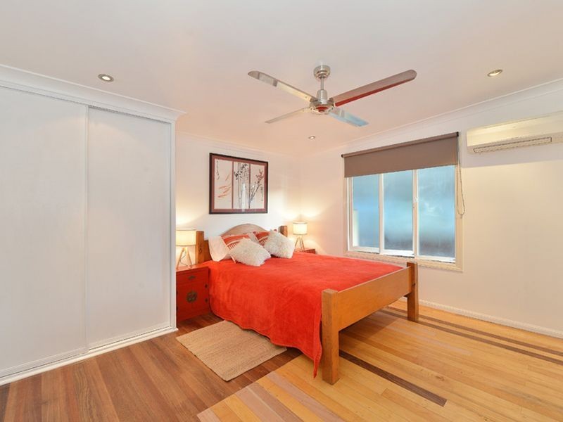 190 Greenslopes Street, Edge Hill QLD 4870