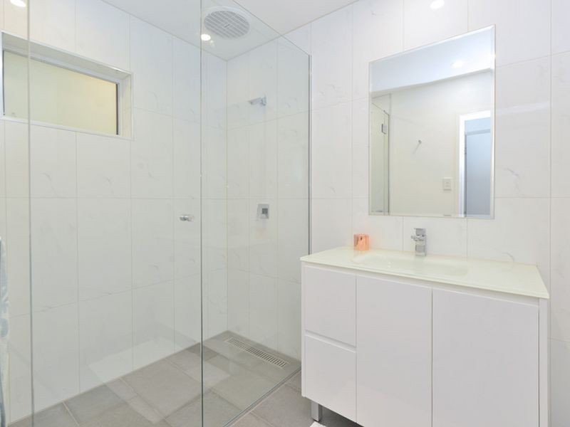 270 Buchan Street, Westcourt QLD 4870