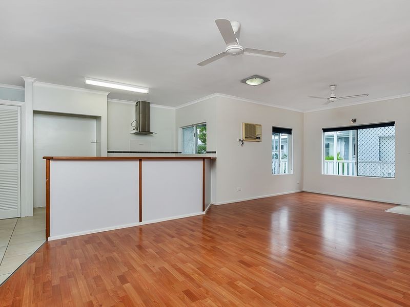 5/8 Rose Street, Westcourt QLD 4870