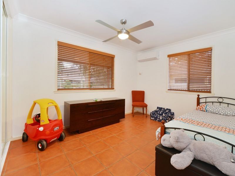 15 Avon Street, Stratford QLD 4870