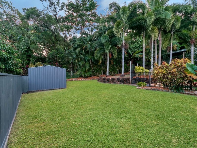 15 Curlewis Close, Brinsmead QLD 4870