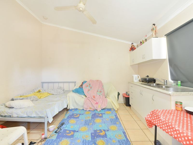 8/7 McLachlan Street, Manunda QLD 4870