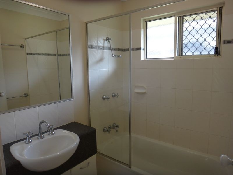 16 Messina Close, Kanimbla QLD 4870