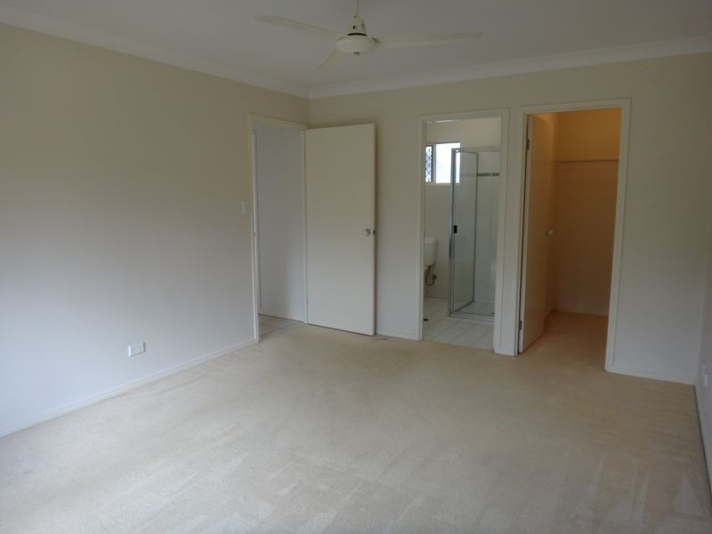 16 Messina Close, Kanimbla QLD 4870