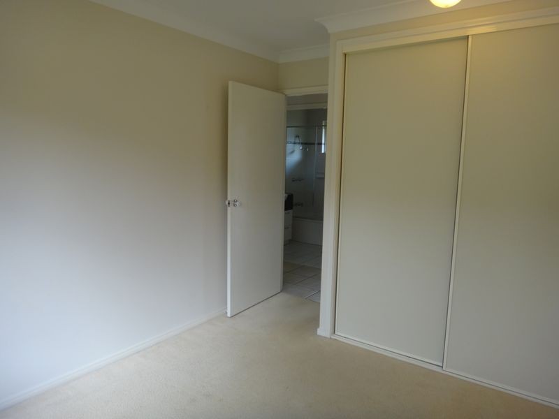 16 Messina Close, Kanimbla QLD 4870