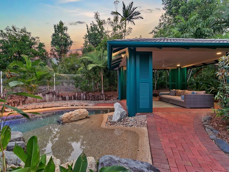 11 Green Avenue, Kewarra Beach QLD 4879