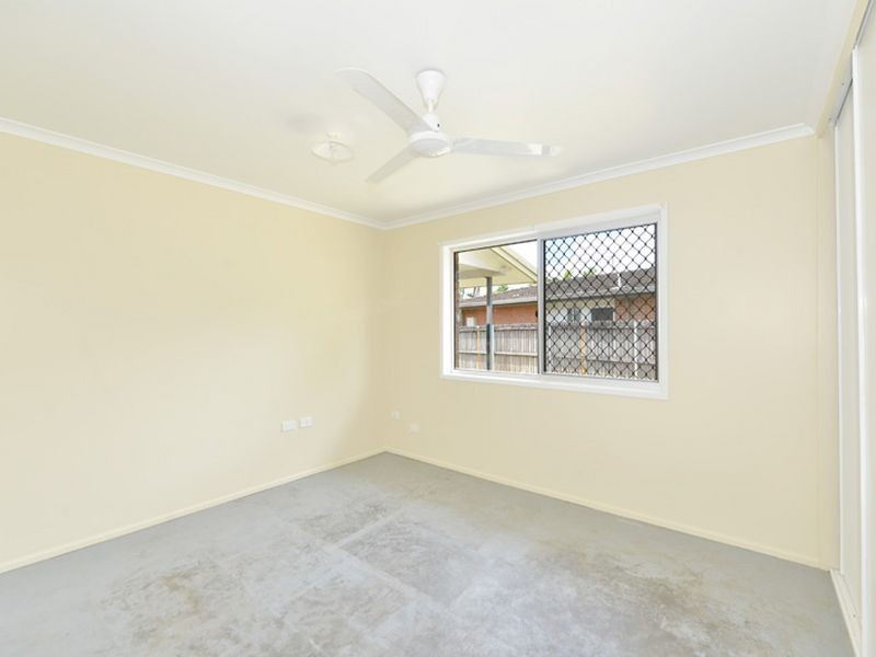 43 Frances Street, Mooroobool QLD 4870