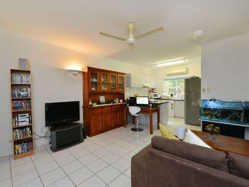 10/11-13 Short Street, Redlynch QLD 4870
