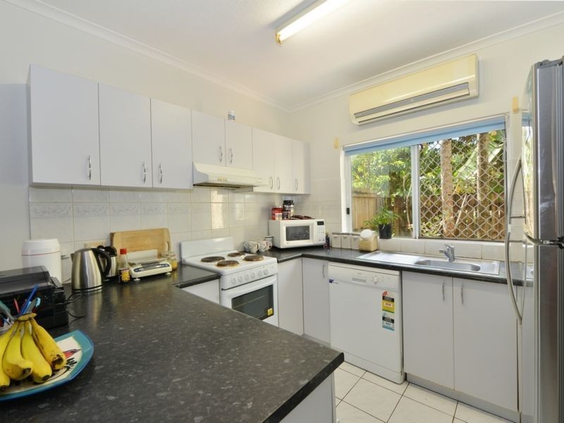 10/11-13 Short Street, Redlynch QLD 4870