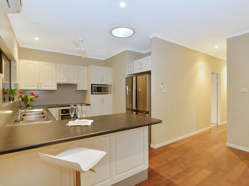 3 Iona Close, Edge Hill QLD 4870