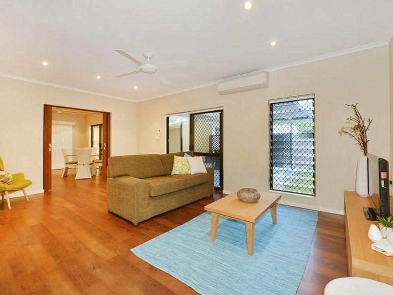 3 Iona Close, Edge Hill QLD 4870