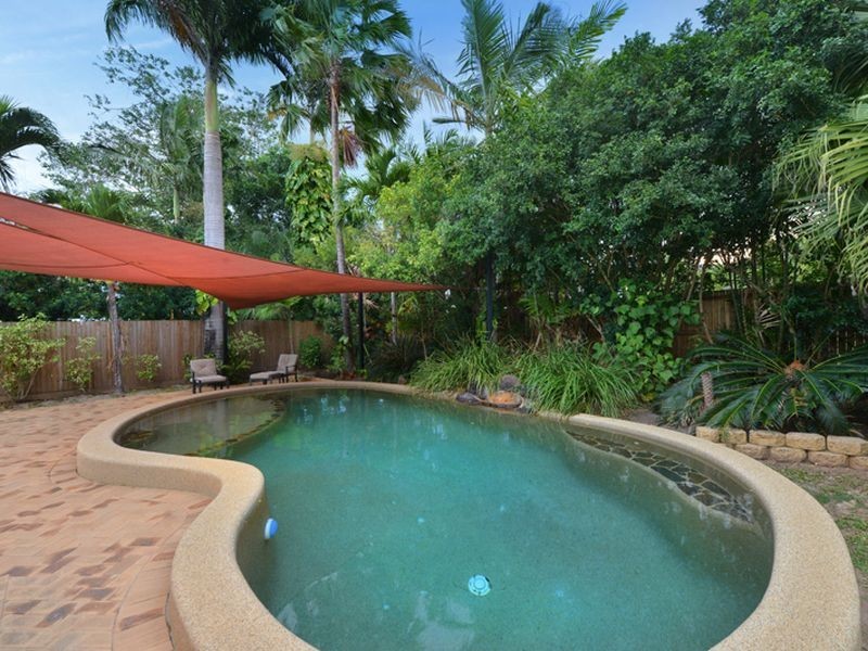 3 Iona Close, Edge Hill QLD 4870