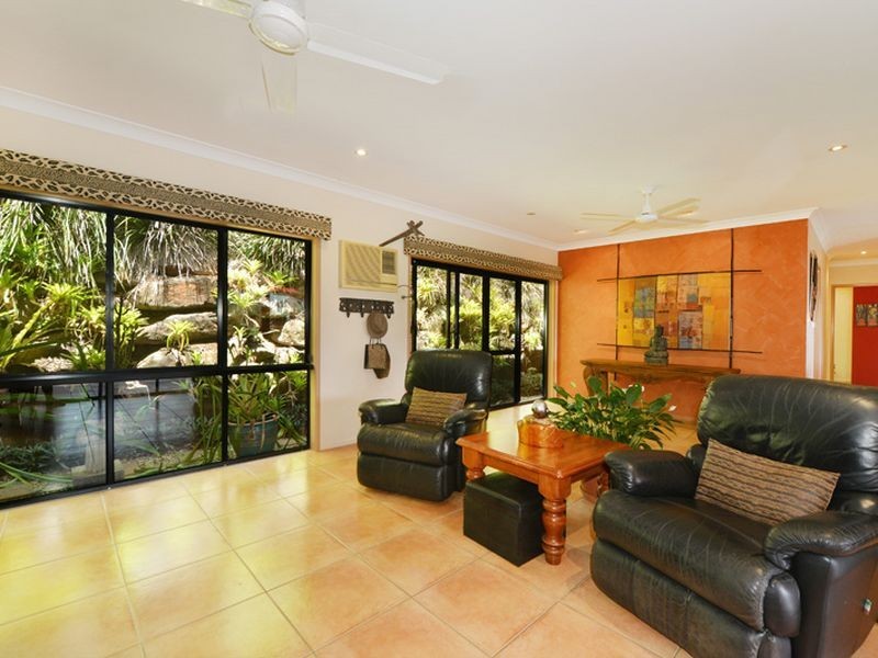 2 Yvette Court, Brinsmead QLD 4870