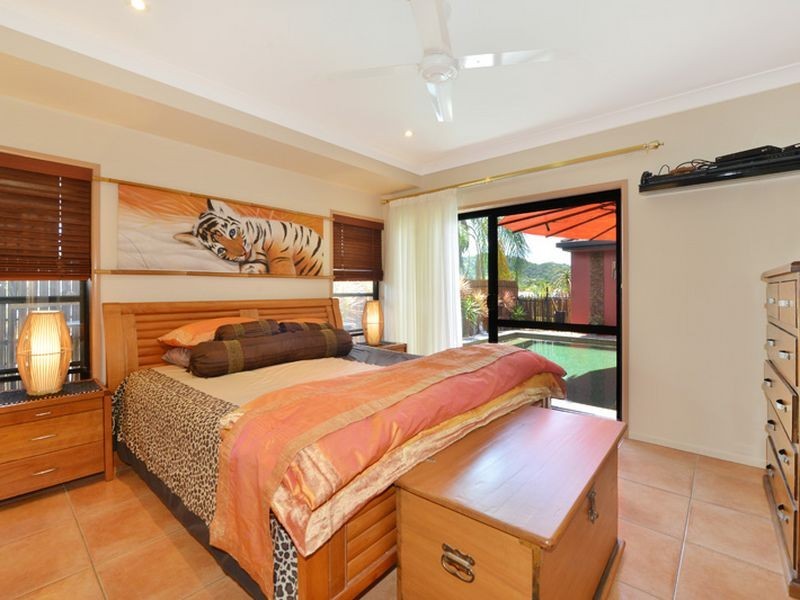 2 Yvette Court, Brinsmead QLD 4870