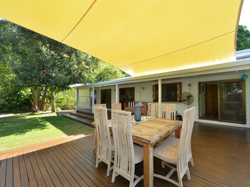 17 Avon Street, Stratford QLD 4870