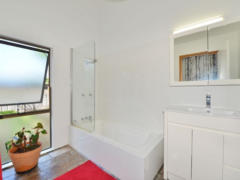 17 Avon Street, Stratford QLD 4870