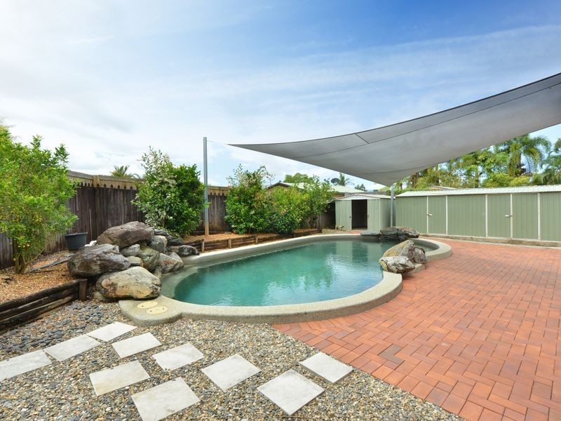 6 Diamond Street, Mount Sheridan QLD 4868
