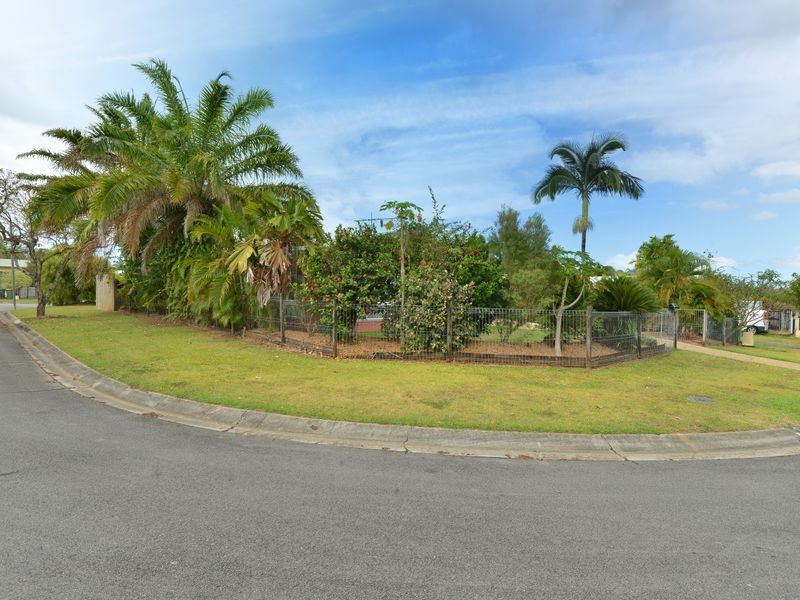6 Diamond Street, Mount Sheridan QLD 4868